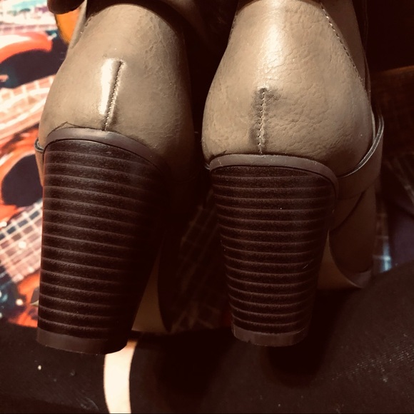 Cute and Sassy Fur Top Tan/Brown Boots! Size 7.5 - Picture 8 of 12